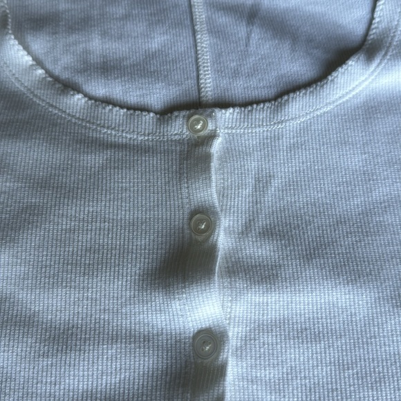 J.Crew scoopneck button-down long sleeve - Picture 4 of 4